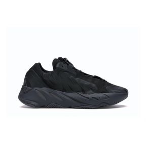 Yeezy Boost 700 MNVN Triple Black(USED)